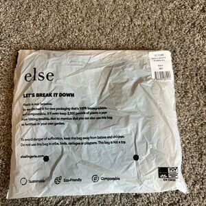 NWT (And In Packaging) Else Black Bare Underwire Strapless Bar